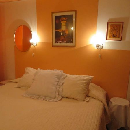Marilu 'S Bed And Breakfast Hostel 산티아고 외부 사진