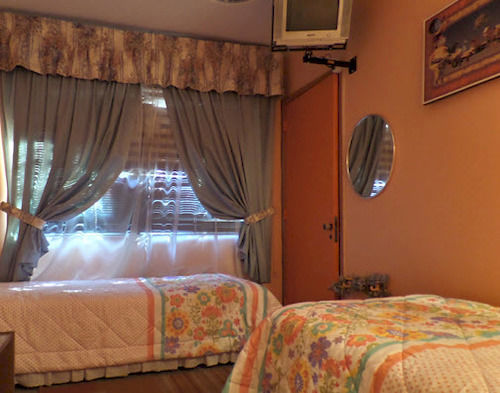 Marilu 'S Bed And Breakfast Hostel 산티아고 외부 사진